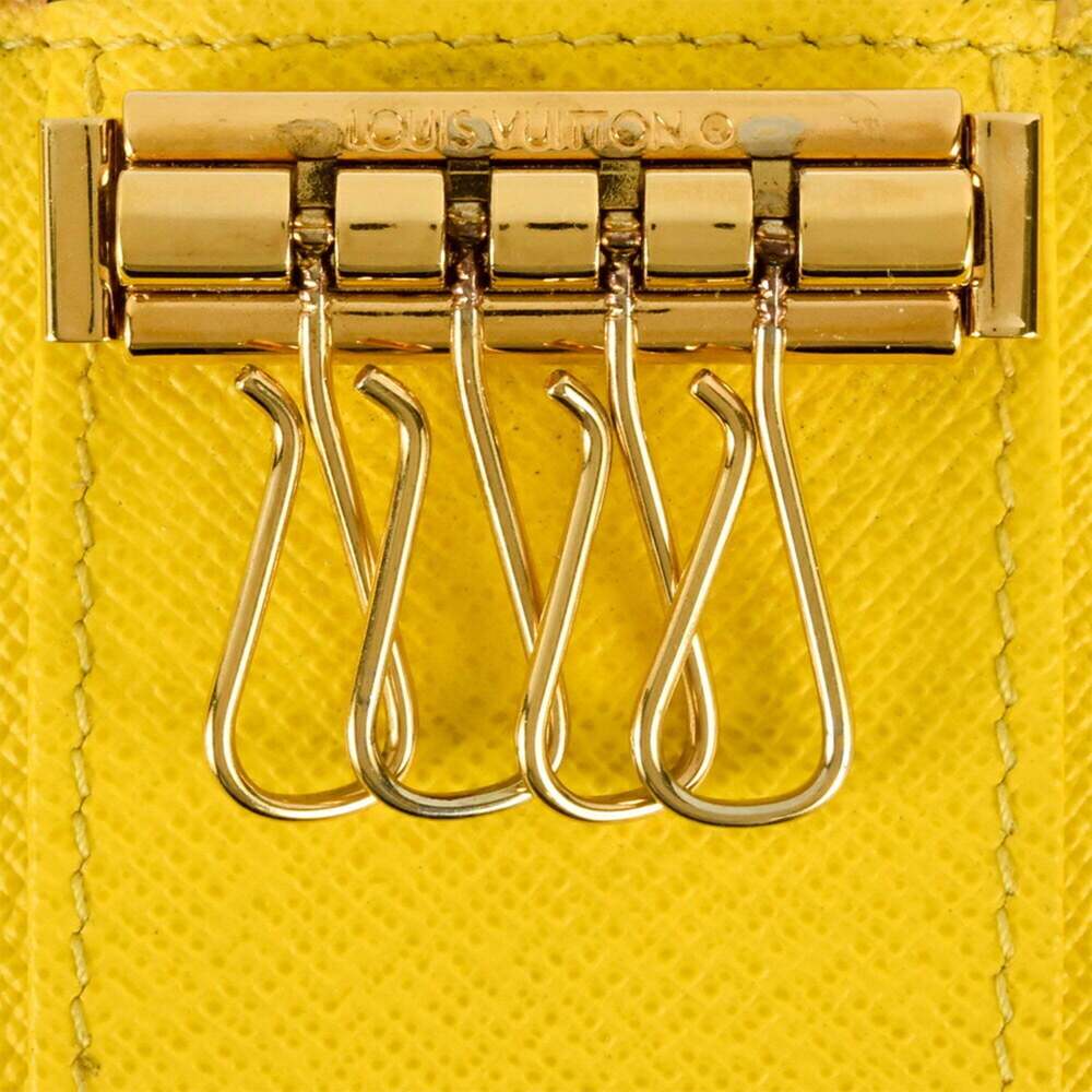 Louis Vuitton Multicle 4 Key Case, Monogram Canvas, M81938, Jaune, with Built... - Picture 7 of 9